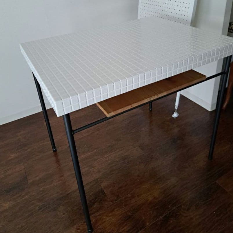 【稀少】タイルテーブル(幅65×奥行き85×高さ72)