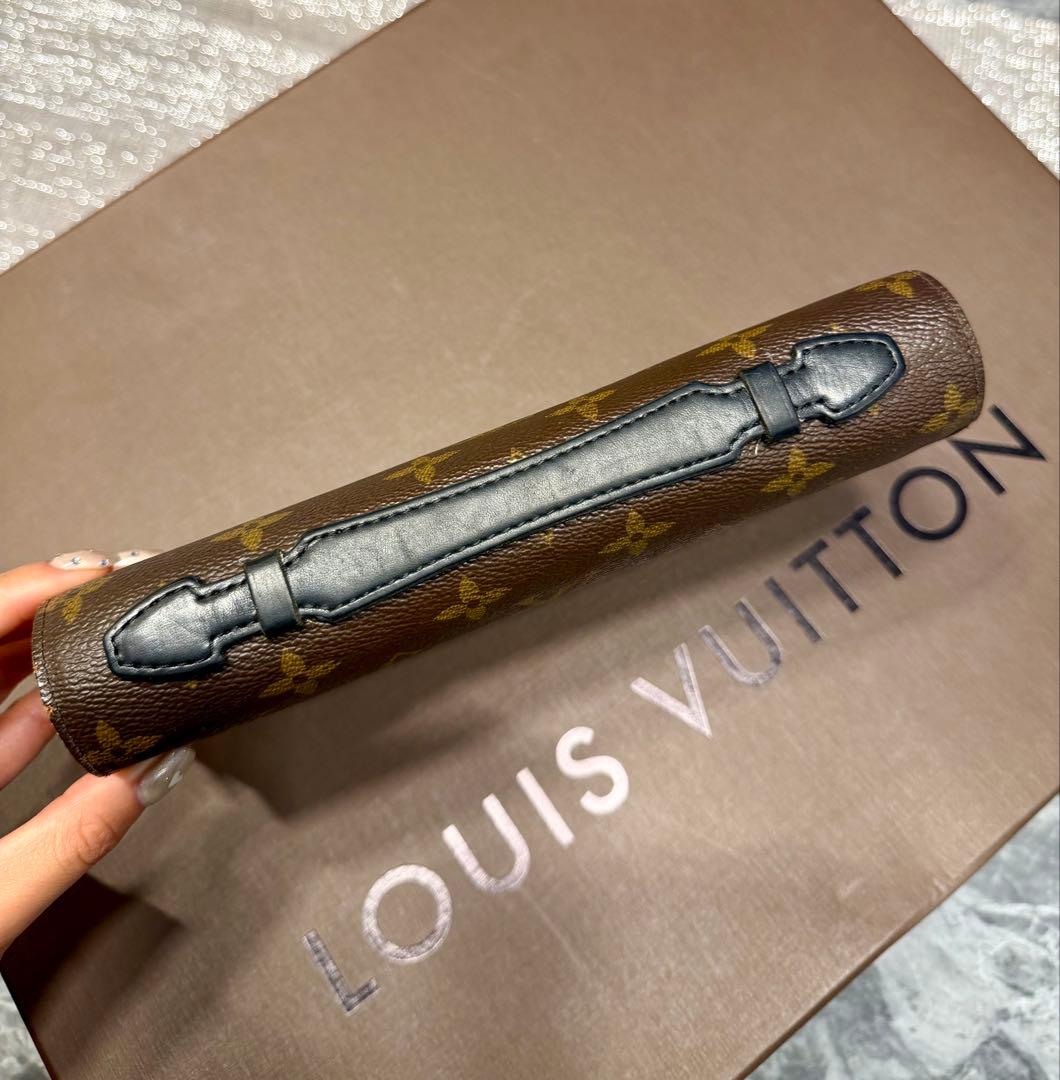 ルイヴィトン モノグラム マカサー ジッピーXL 長財布 クラッチバッグ