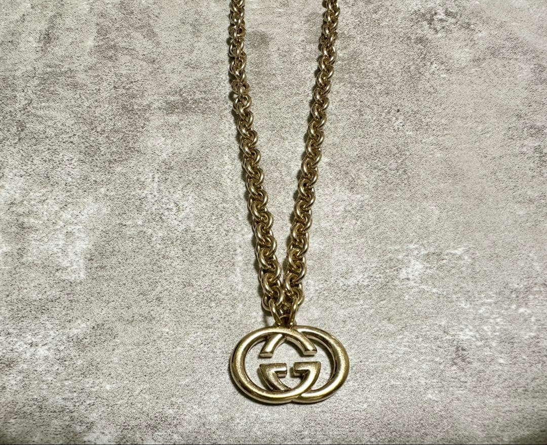 郵便局(17.5)GUCCI(グッチ)ロゴ ゴールドネックレス