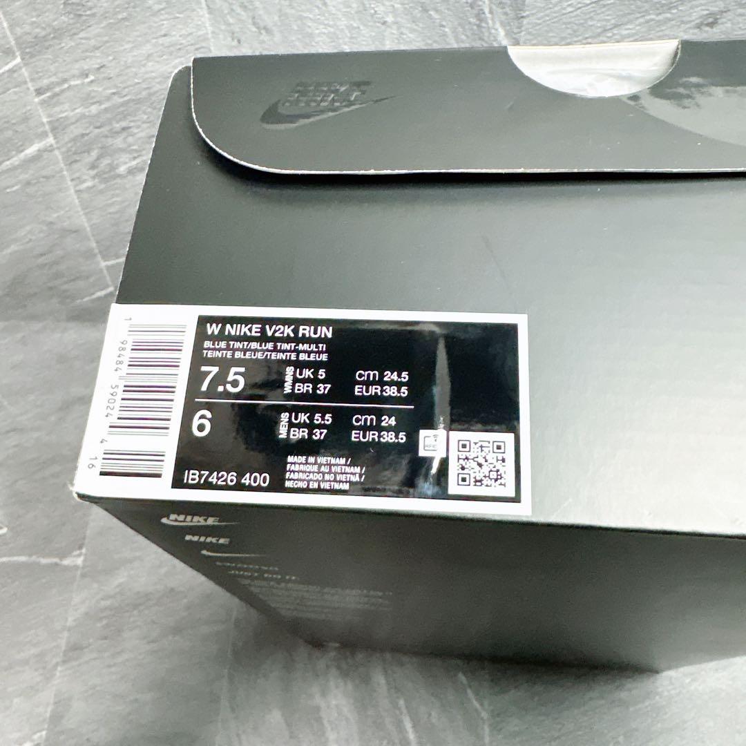 新品未使用 ナイキ V2K ラン Women's Artist コレクション