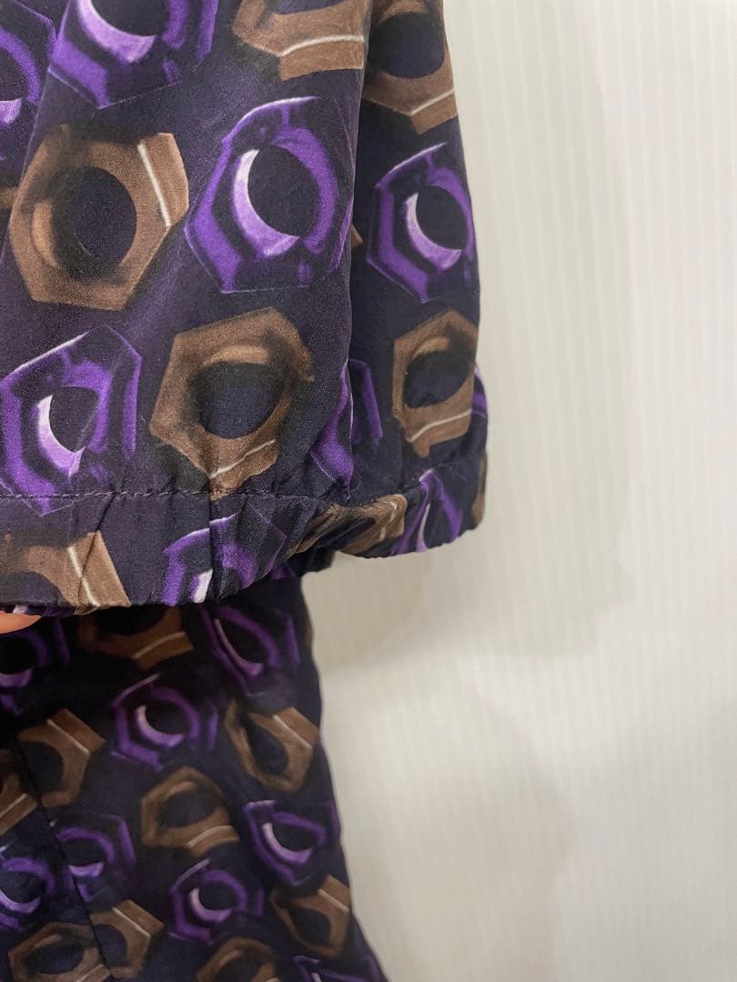 PRADA 幾何学模様 ブラウス シルク素材 プラダ シャツ