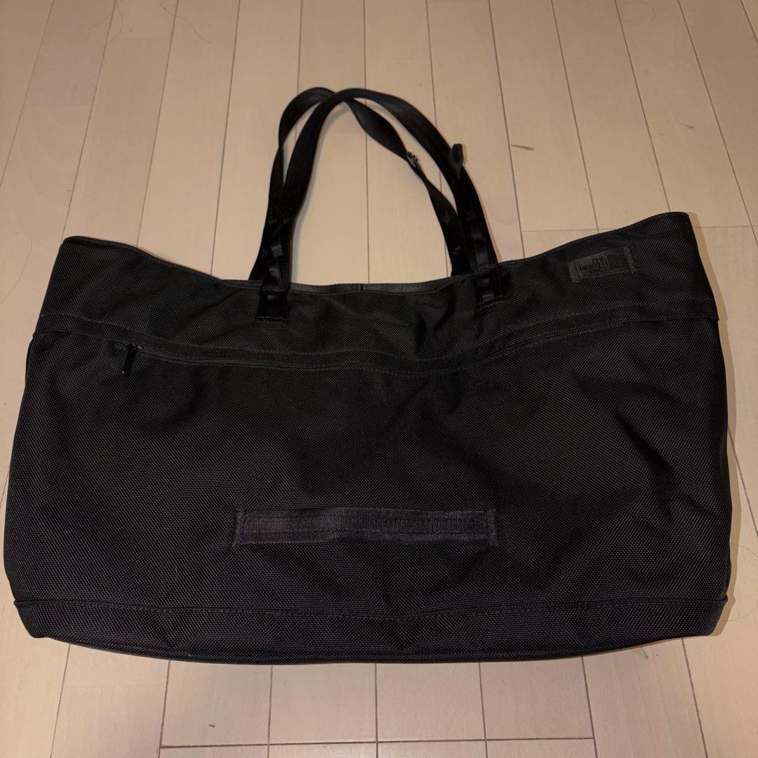 メトロスケープトート NM82411 ノースフェイス ブラック トートバッグ