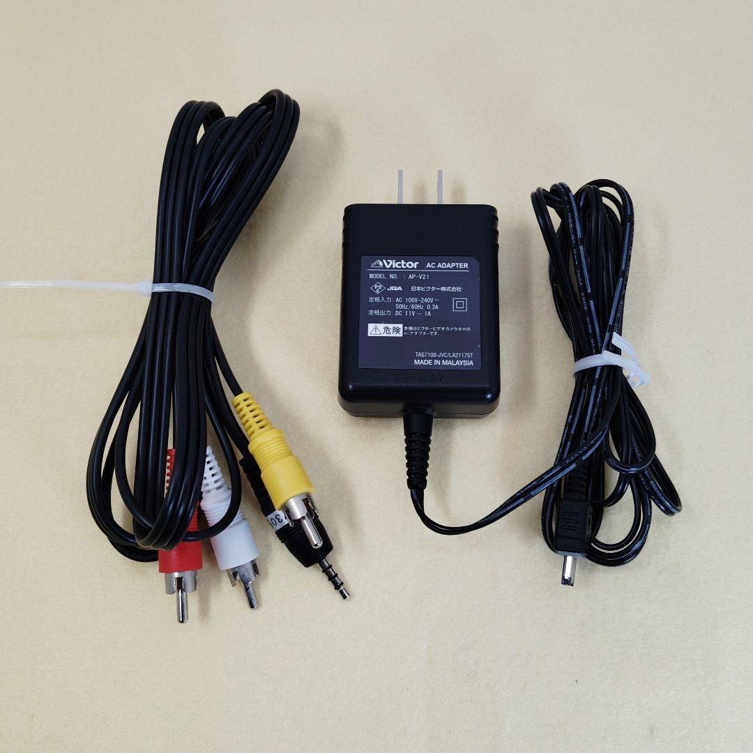 ビデオカメラ JVC GZ-HM400-S