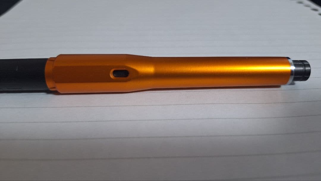 クルトガダイブ トワライトオレンジ