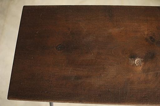 古い小ぶりな古い鉄脚と古材のテーブル　机　作業台　古家具　古道具