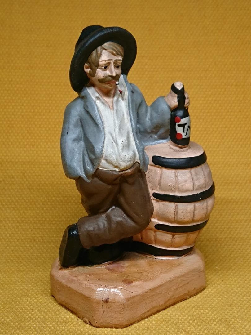 人形　彫像　オブジェ　置物　インテリア　工芸品　美術品　A1085