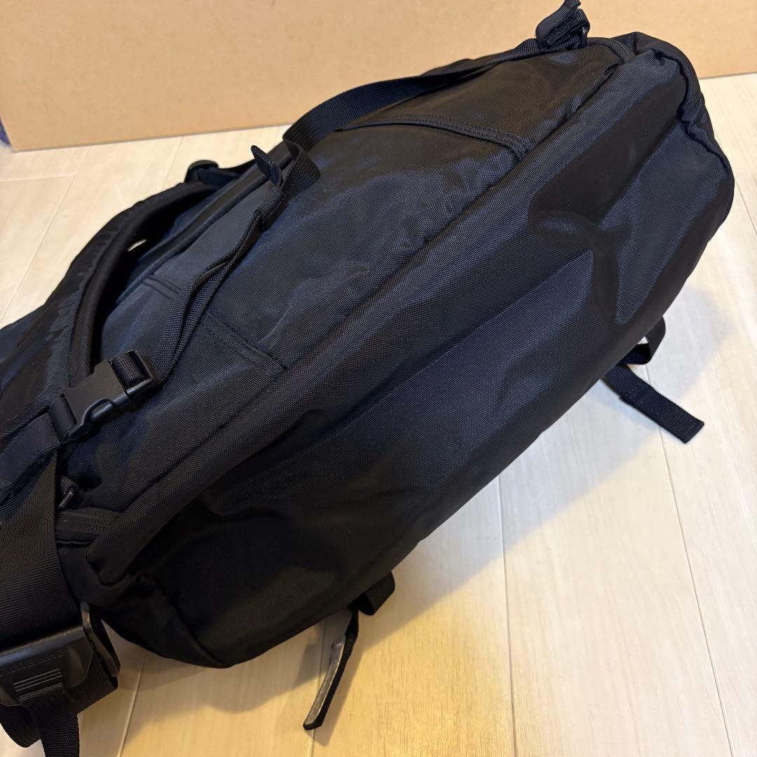 TIMBUK2 ブラック メッセンジャーバッグ M ショルダーバッグ