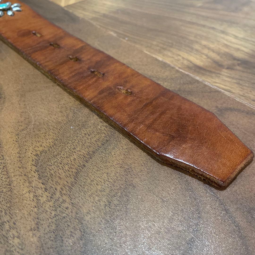 HTC フラワーターコイズ シルバースタッズ ブラウン レザー 34inch