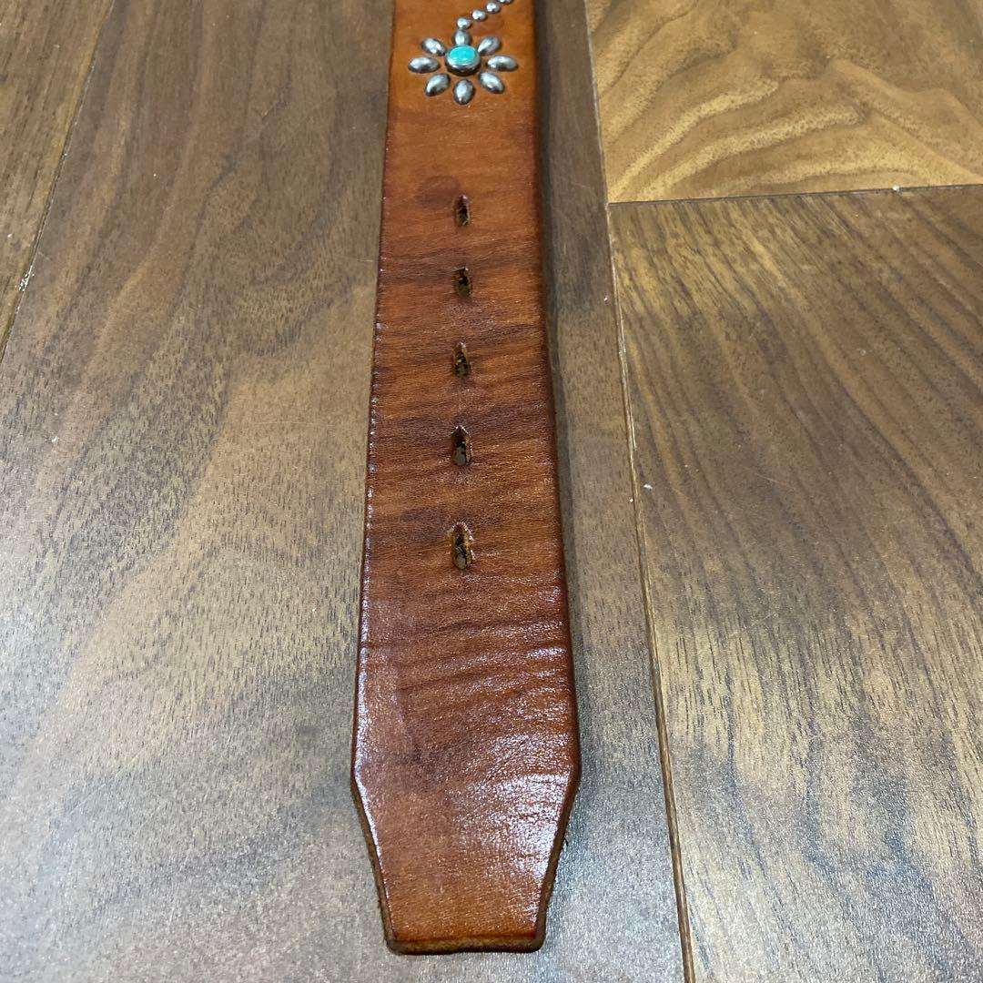 HTC フラワーターコイズ シルバースタッズ ブラウン レザー 34inch