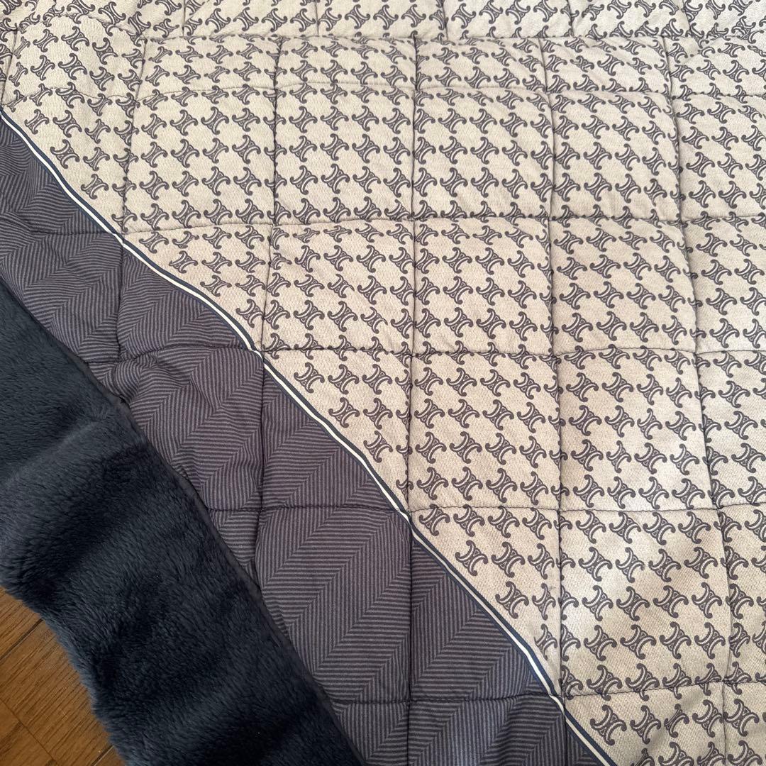 希少レア商品　セリーヌ　こたつ掛け布団　毛布　裏面毛布