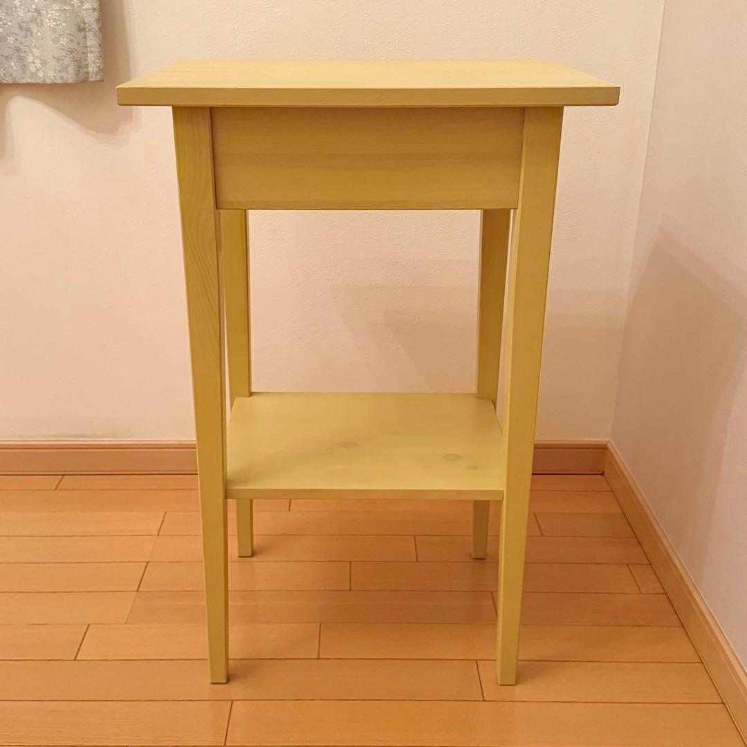 ① IKEA HEMNES イケア ヘムネス サイドテーブル イエロー