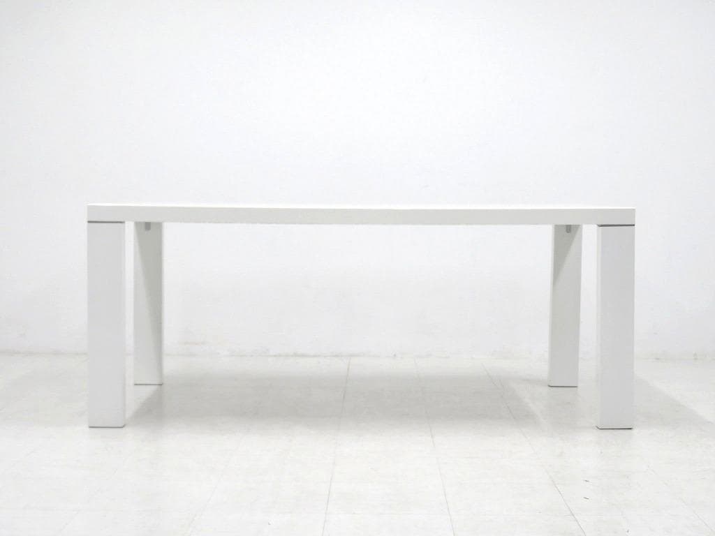 展示品　リーンロゼ　モダン　ダイニングテーブル　高級　ラグジュアリー　モダン