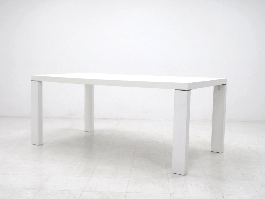 展示品　リーンロゼ　モダン　ダイニングテーブル　高級　ラグジュアリー　モダン