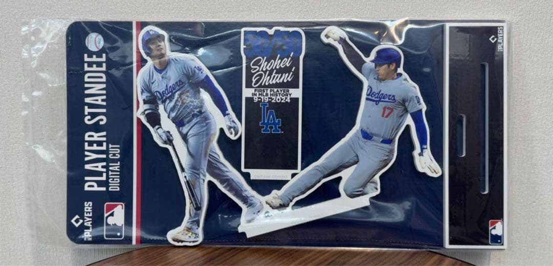 Shohei Ohtani プレイヤースタンドee 50/50