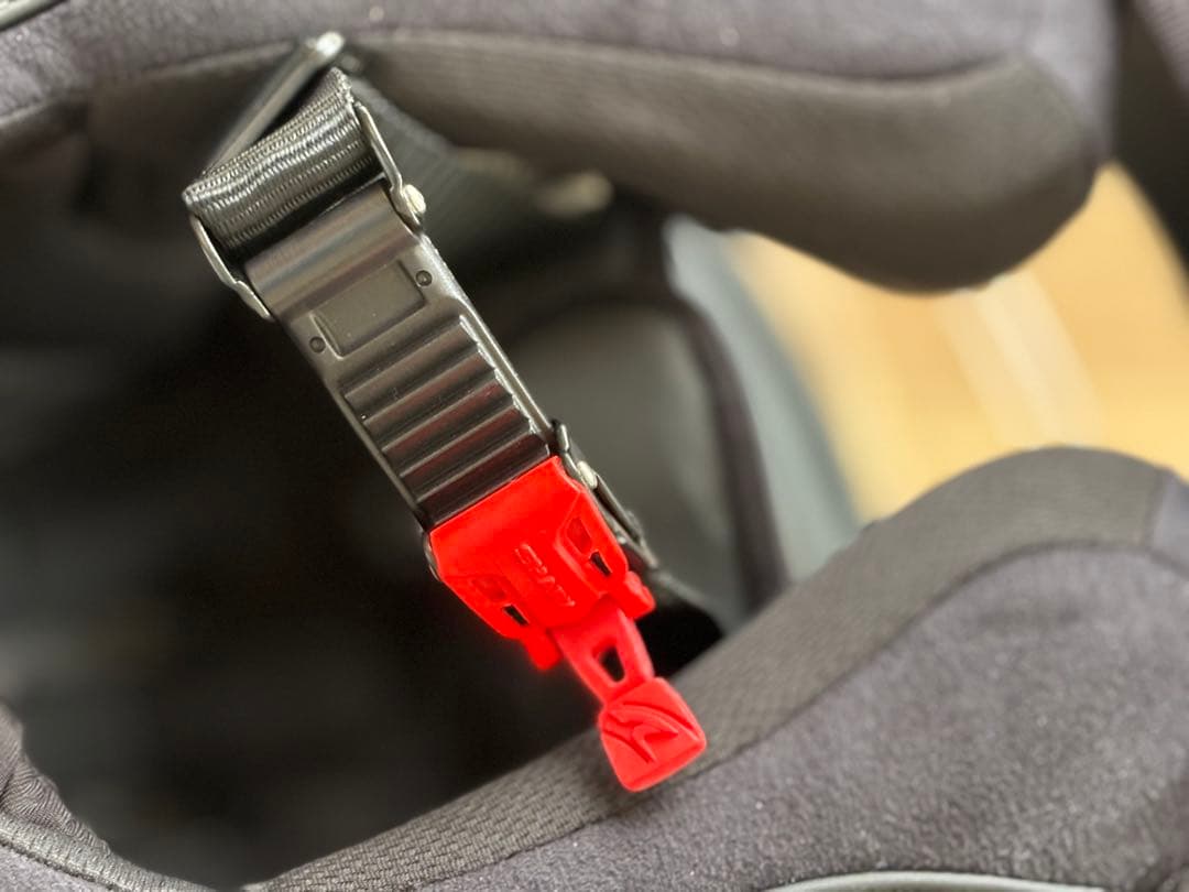 SHARK フルフェイスヘルメット グラフィックデザイン　サイズXS（女性向き）