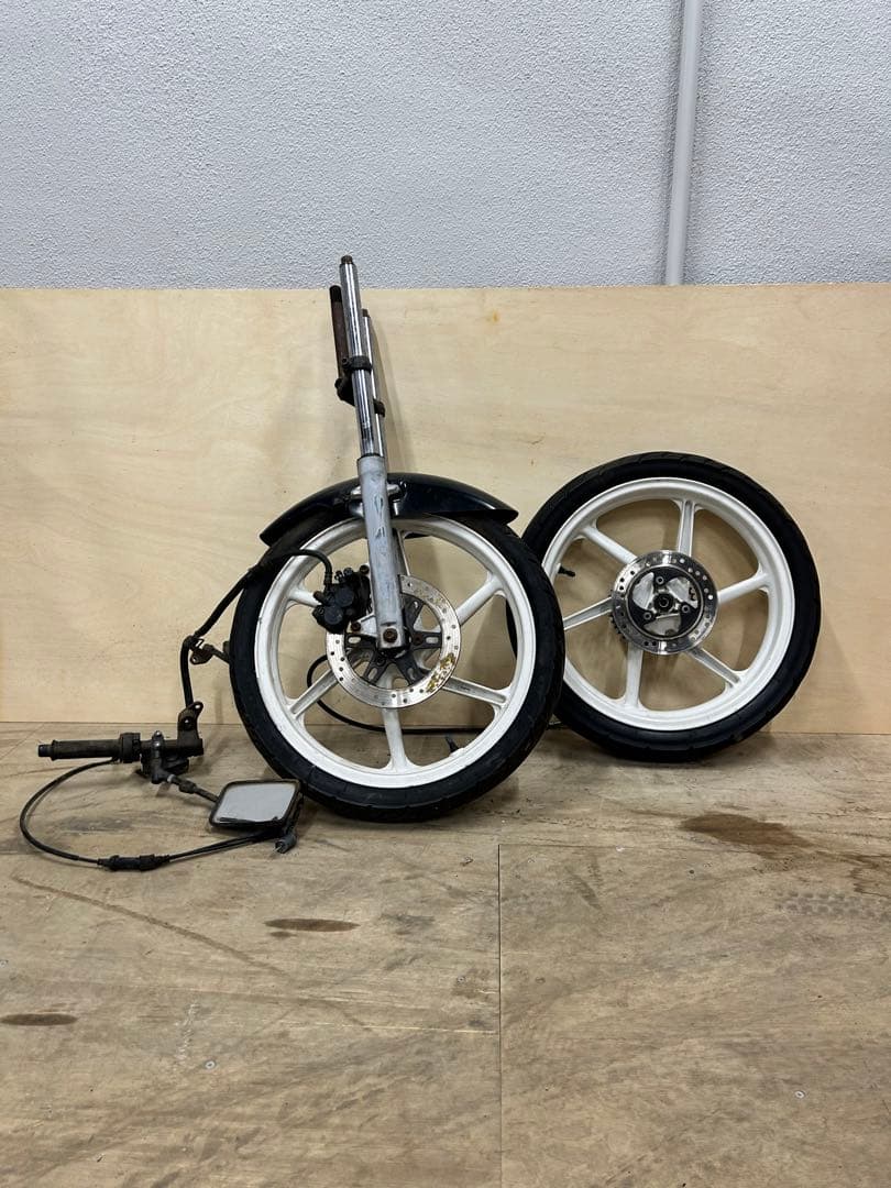 ns1?nsr50? フロントフォーク タイヤ ホイール 前後 ディスクブレーキ