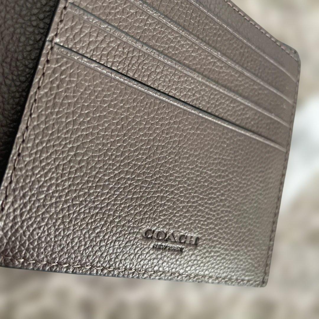 新品　定価49,500円　COACH ブラウン 二つ折り財布