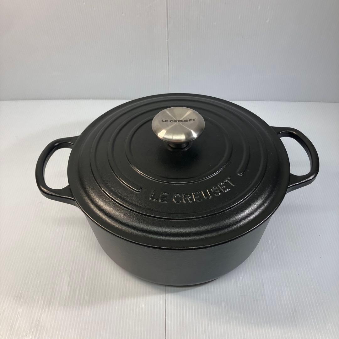 【LE CREUSET/ル・クルーゼ】ココット・ロンド 24㎝　マットブラック