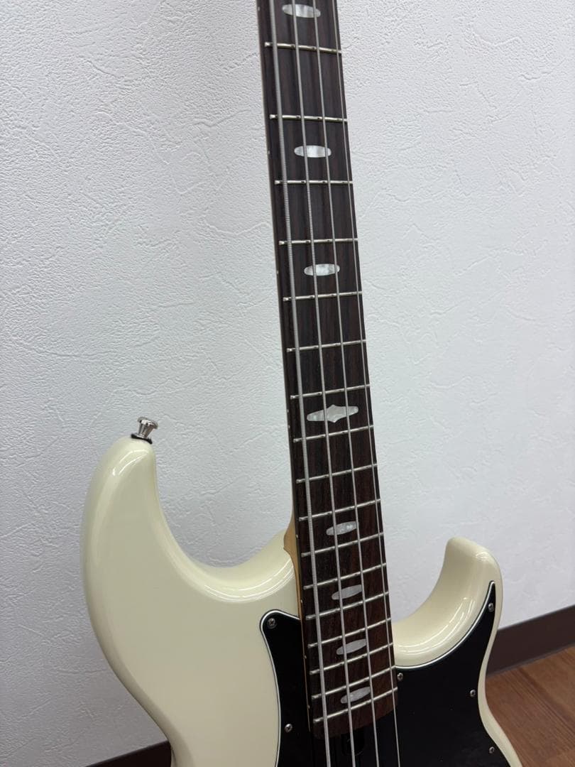 25S12-063 YAMAHA BB1024X エレキベース ソフトケース付