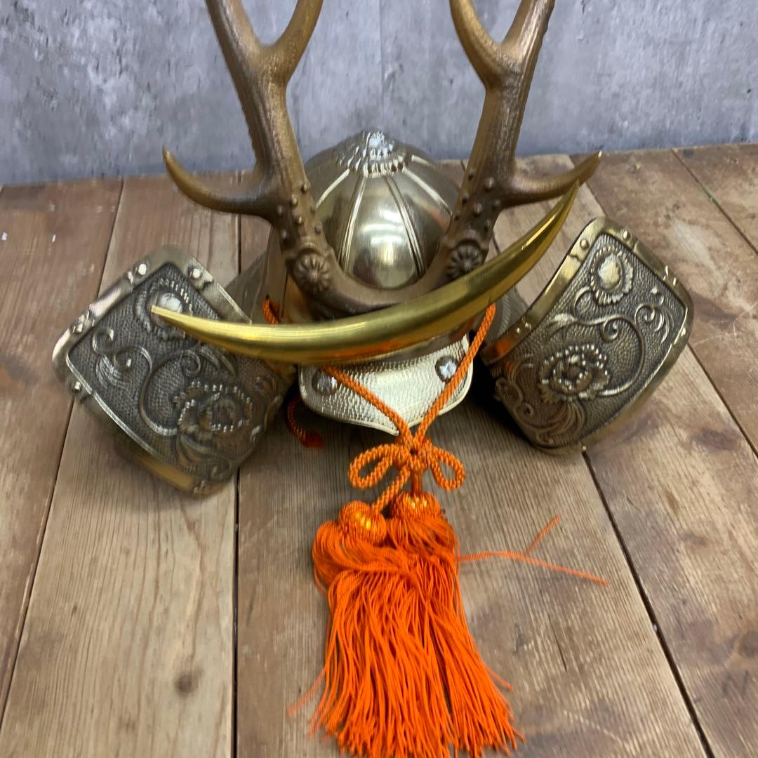 E-4 戦国武将 兜 置物 真田幸村 鹿角脇立 三日月前立 五月人形 縁起物