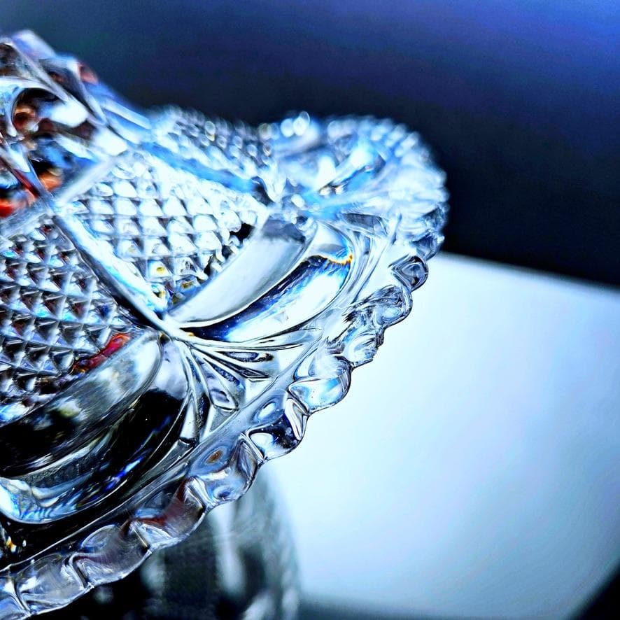 輝くオールドバカラ ディアマンビゾーの蓋付きコンポート【19世紀後半】