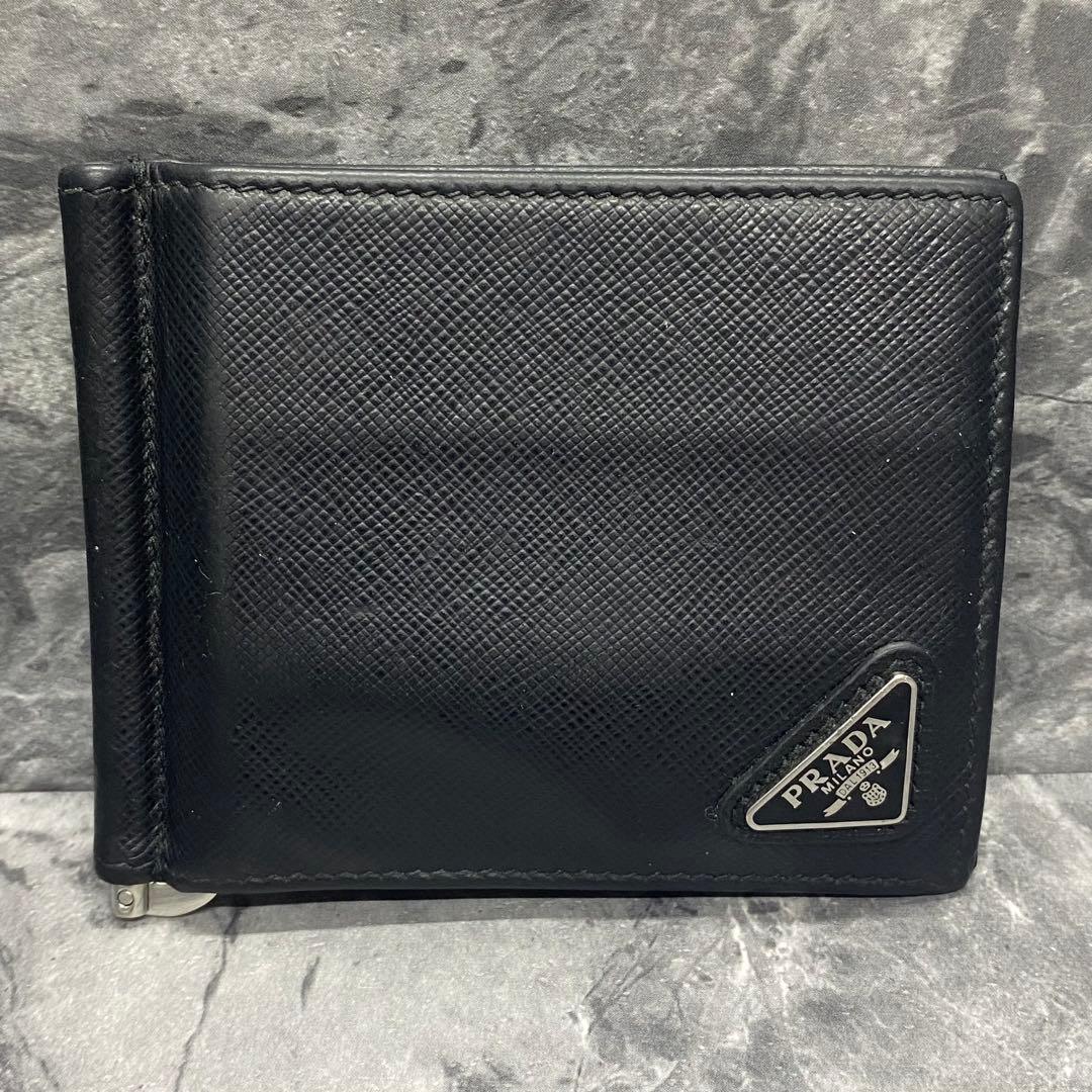 RFID搭載✨プラダ　二つ折り　マネークリップ　三角ロゴ　サフィアーノ　ブラック