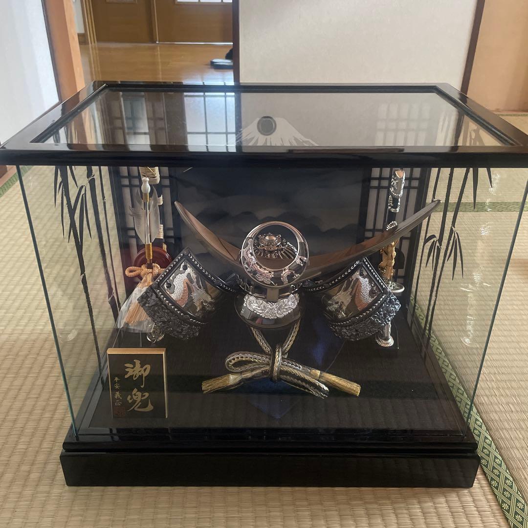 五月人形 武士の兜 ガラスケース付き