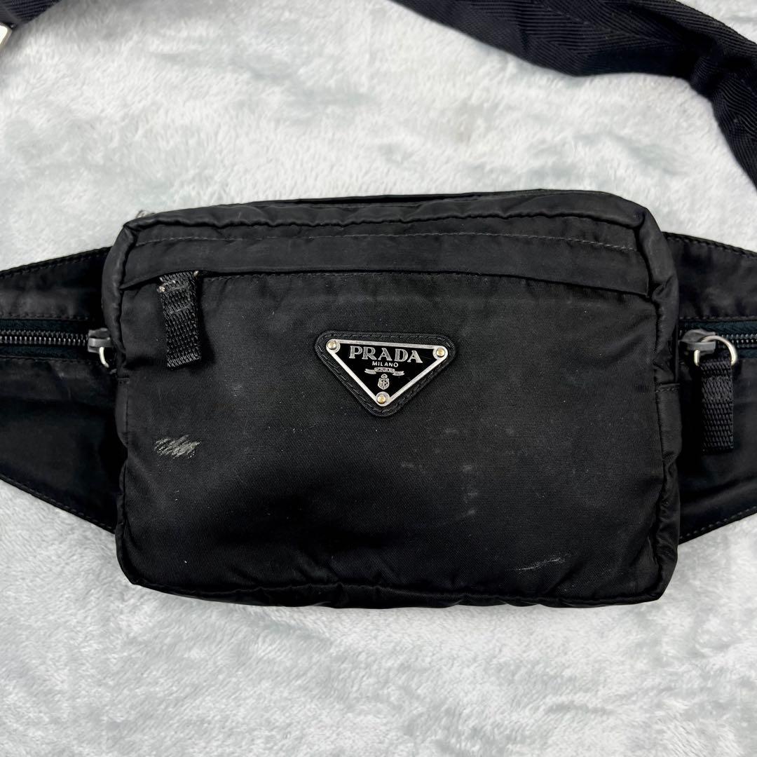 Prada プラダ ボディバッグ ブラック 黒 ナイロン 斜め掛け◎ 三角ロゴ
