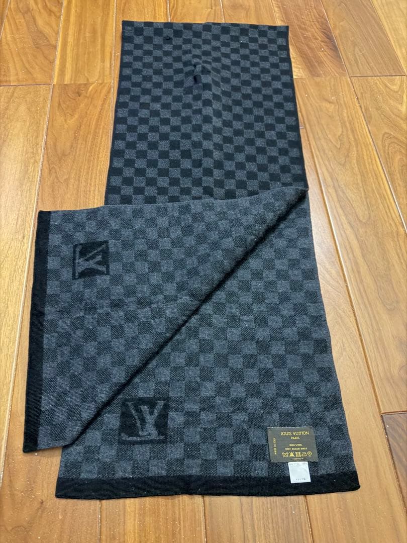 ルイ・ヴィトン ダミエマフラー ブラック