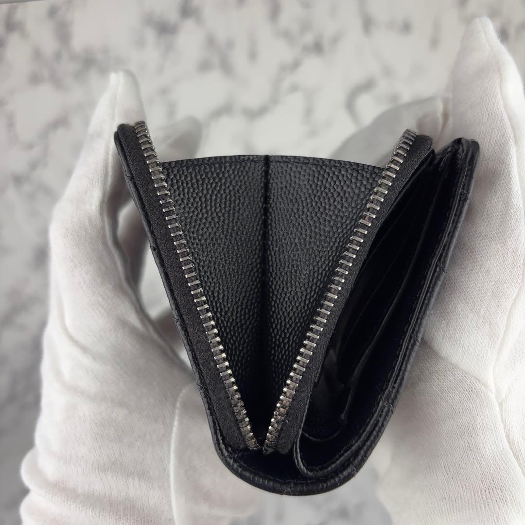 106 SAINT LAURENT サンローラン　二つ折り財布