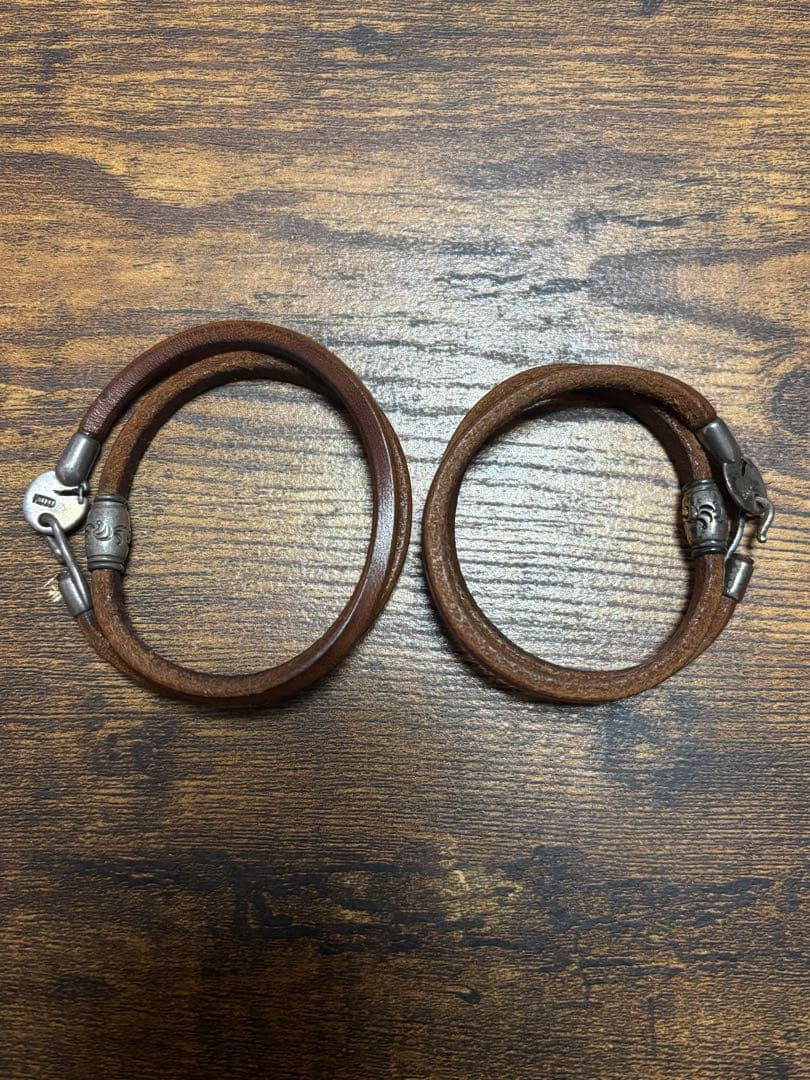 MOTOブラウンレザーブレスレット
