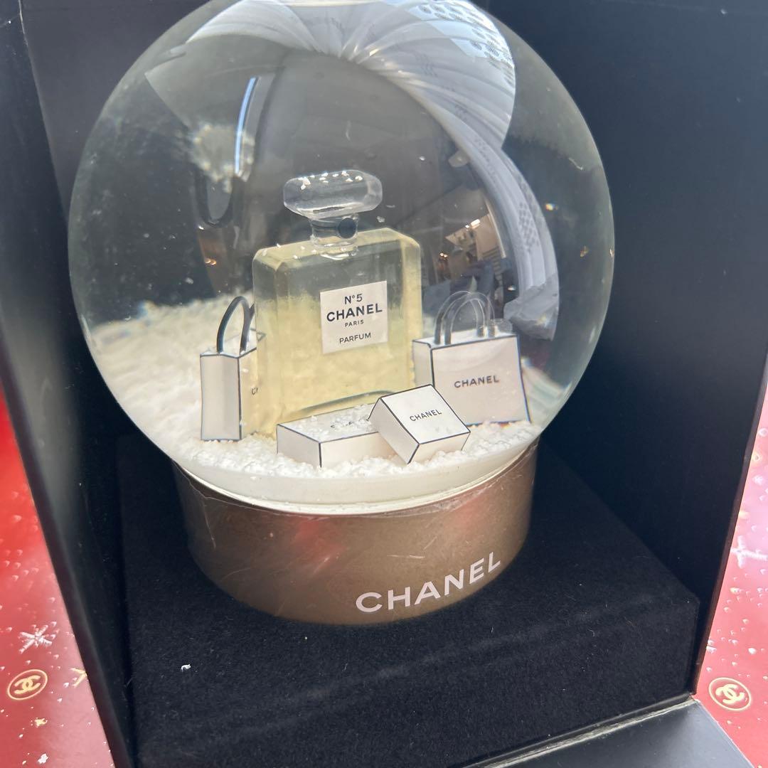 シャネル 2015クリスマス　限定　スノードーム