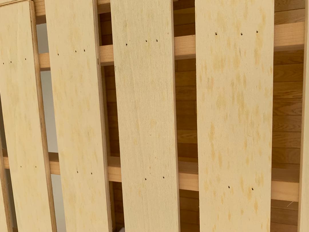 ☆木製ロフトベッド☆ ホワイト　グリーンはしご　テーブル付き！