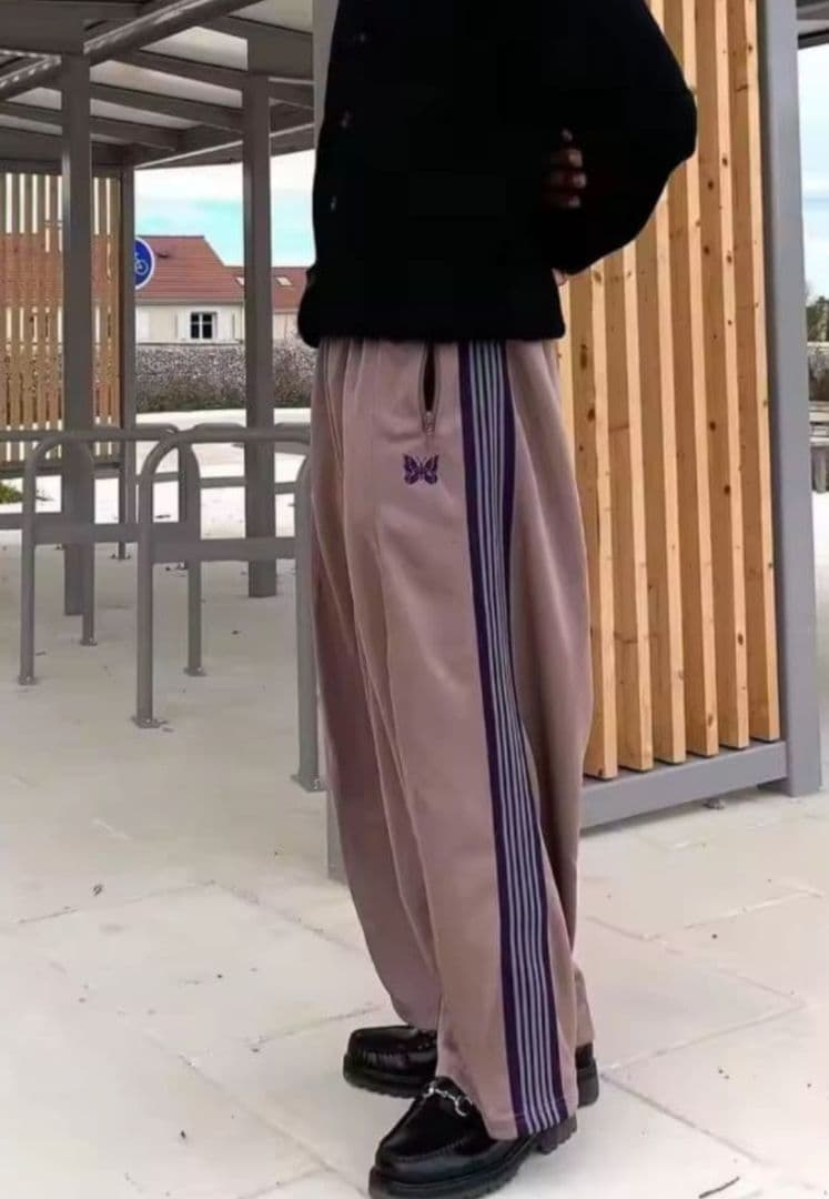 needles トラックパンツ　ライトパープル