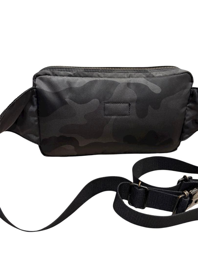 希少　限定品　ポーター　ボディバッグ　タンカー　カモフラ　ナイロン　30周年