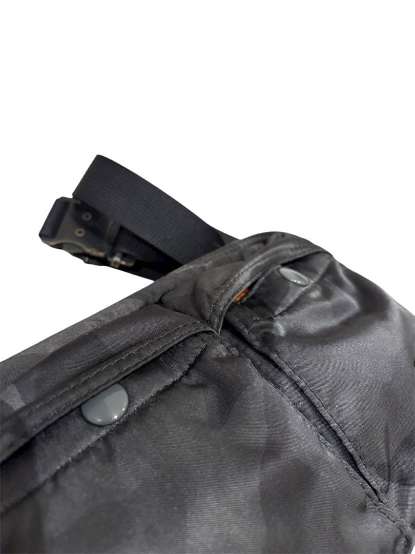 希少　限定品　ポーター　ボディバッグ　タンカー　カモフラ　ナイロン　30周年