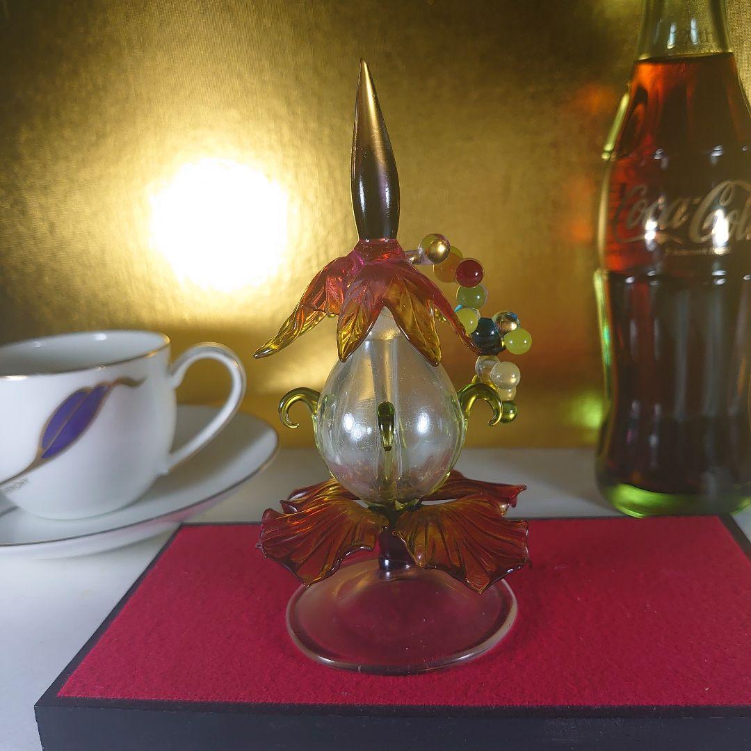 ガラス工芸品　香水瓶　木の実