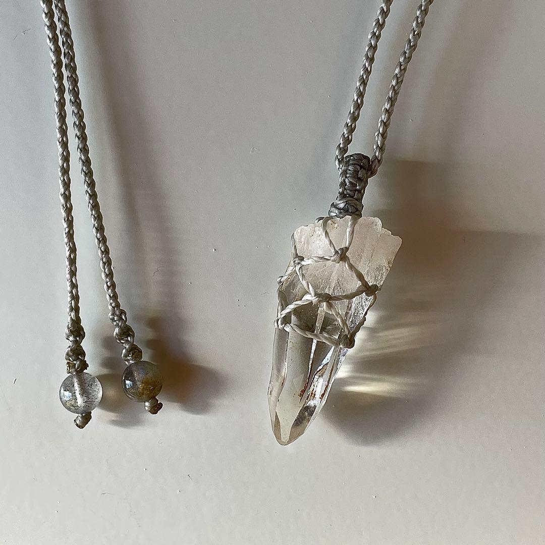 ヒマラヤ水晶 ガネッシュヒマール ＊ マクラメペンダント ネックレス ①