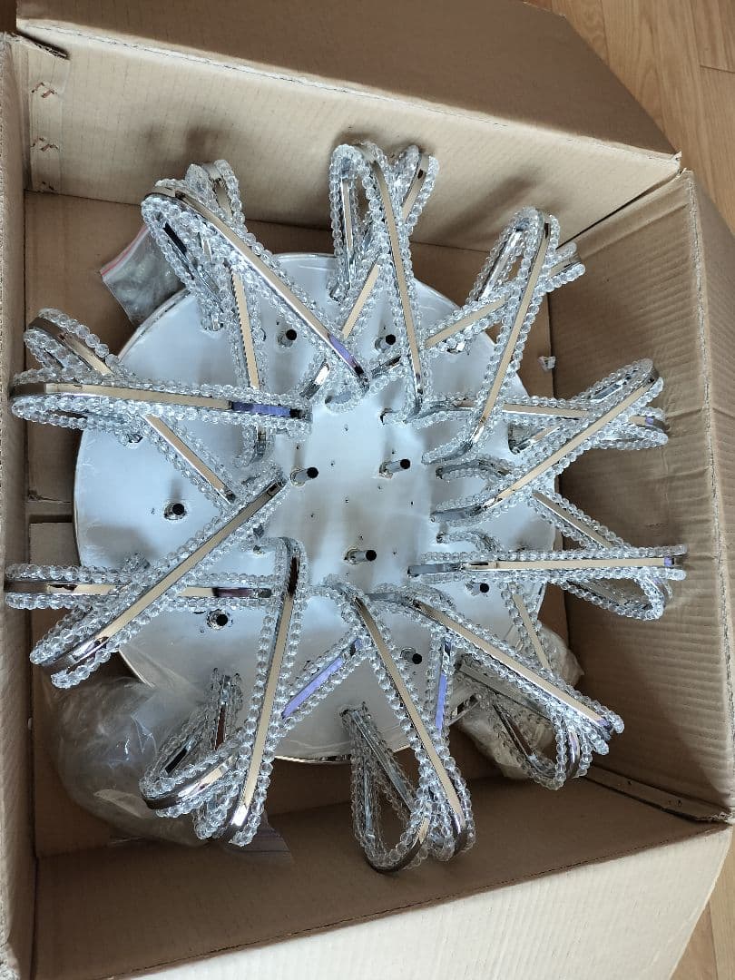 【未使用】シャンデリア LED