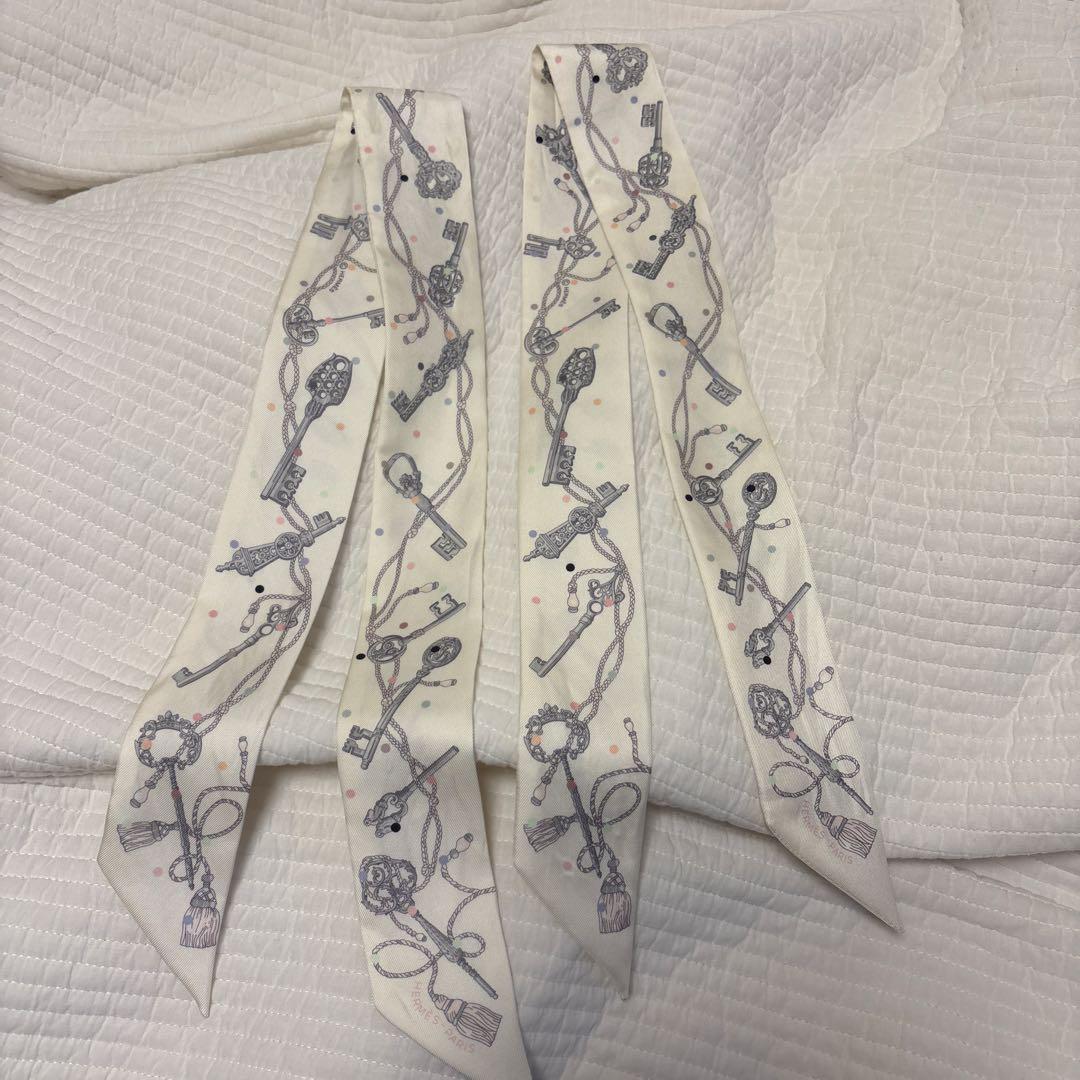 HERMES エルメス　ツイリーLES　CLES　鍵柄 ☆2本セット☆