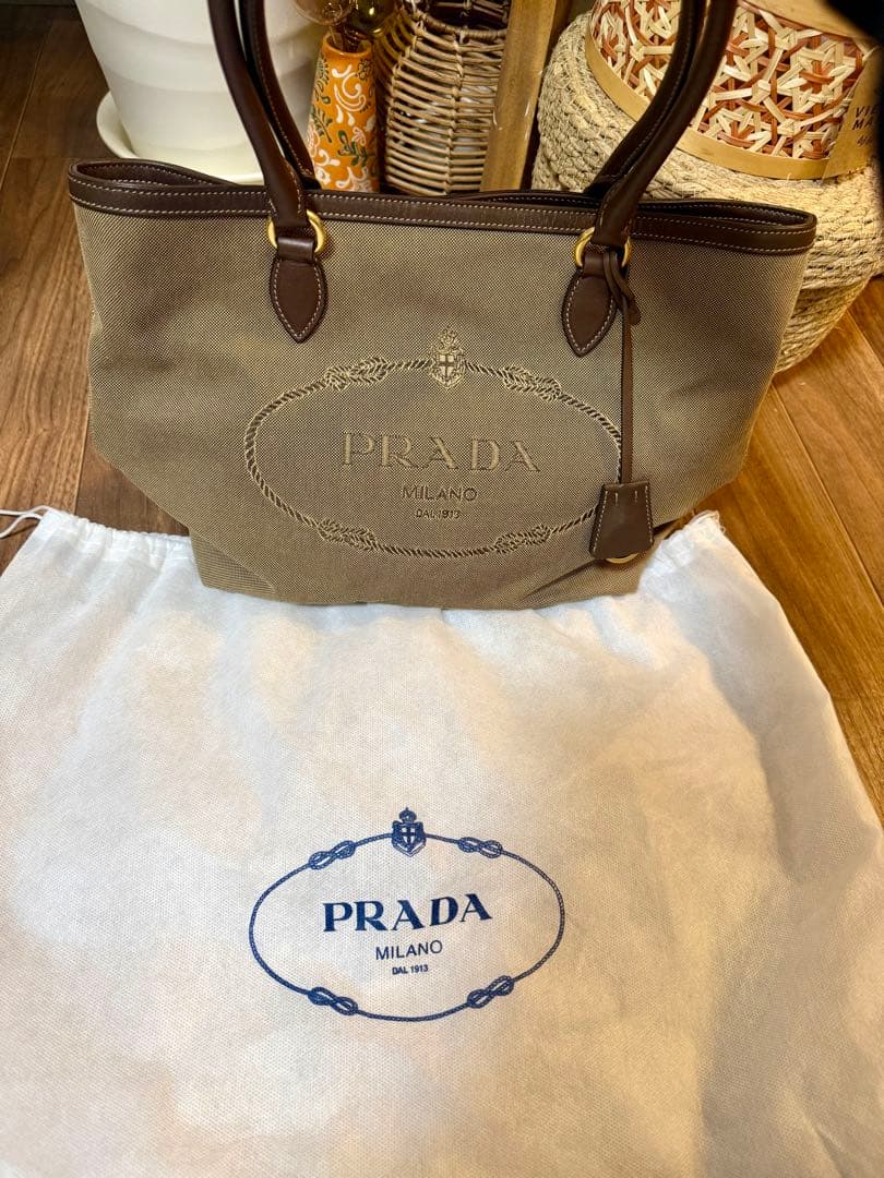 PRADA ブラウン トートバッグ 保存袋付き