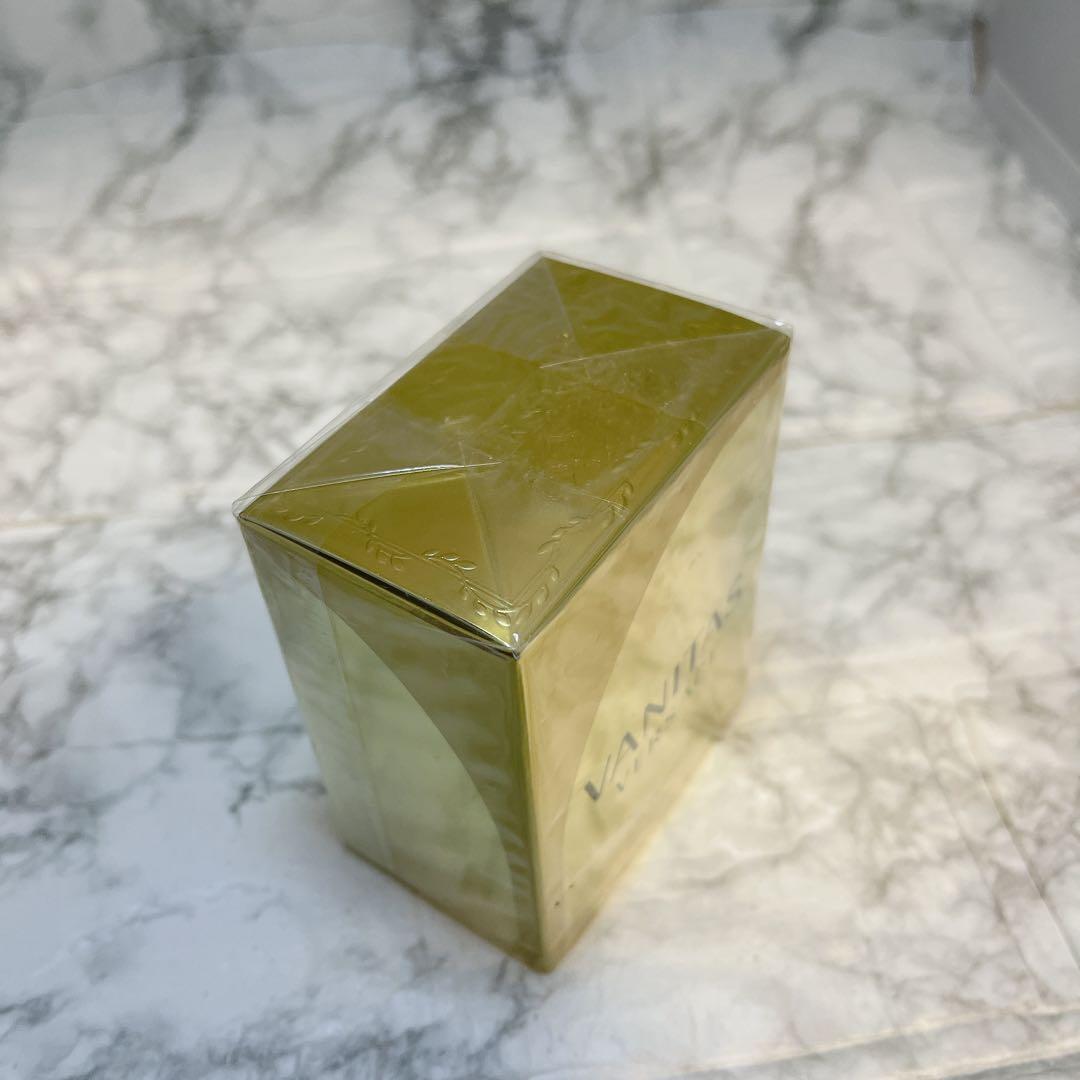 ヴェルサーチ ヴァニタス オーデパルファム 30ml 香水