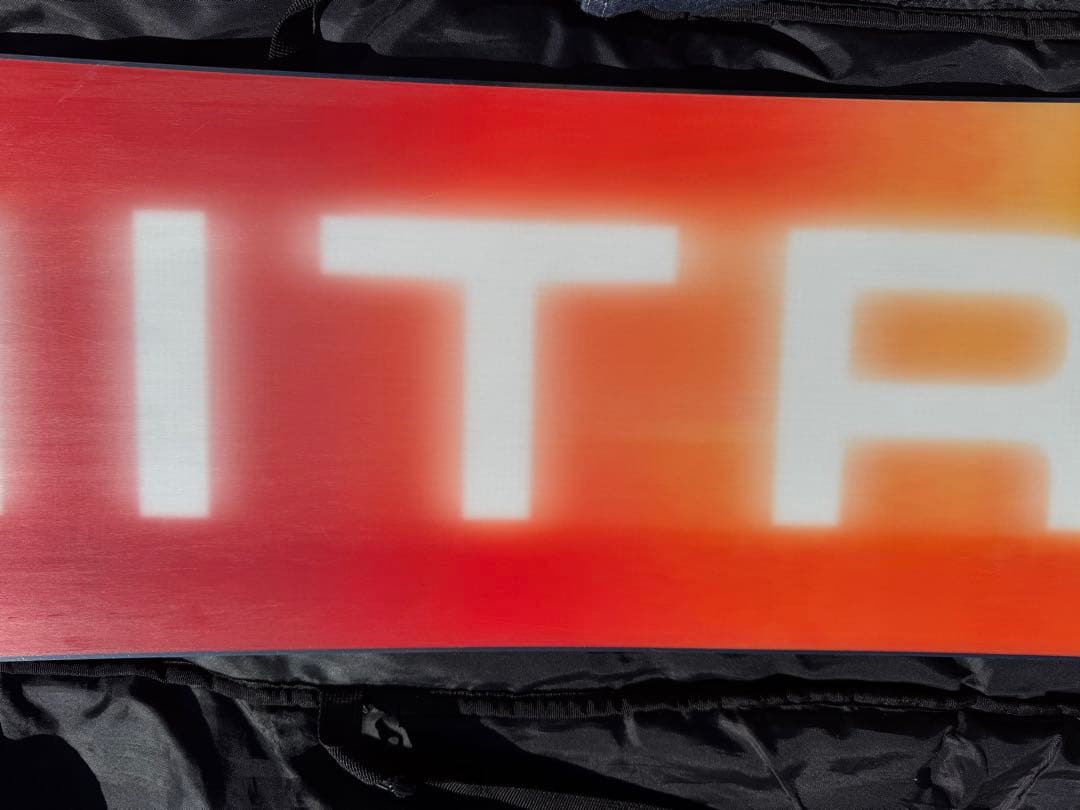 ナイトロスノーボード　チーム152 23-24モデル ゴマ味噌