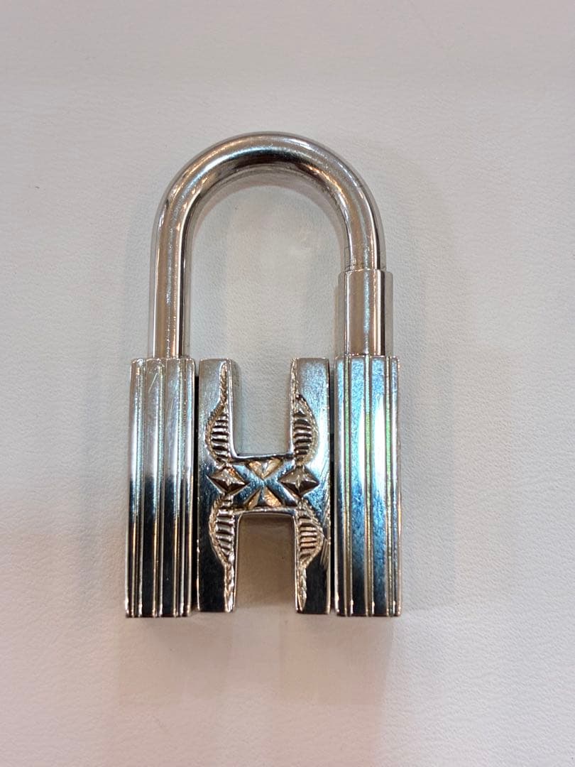 HERMES エルメス トゥアレグ カデナH字型 シルバー sv925 南京錠