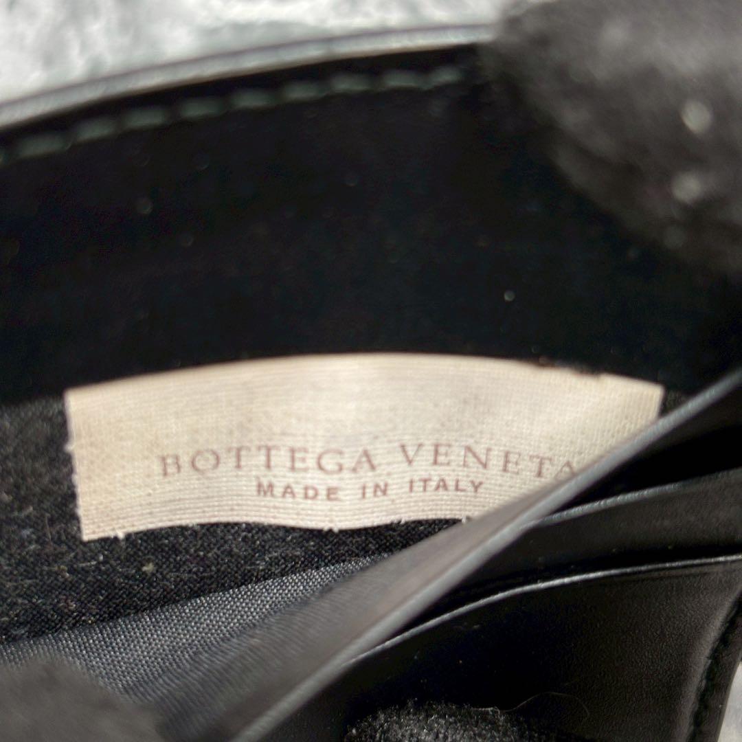 とよ ✨ボッテガヴェネタ　イントレチャート　マネークリップ