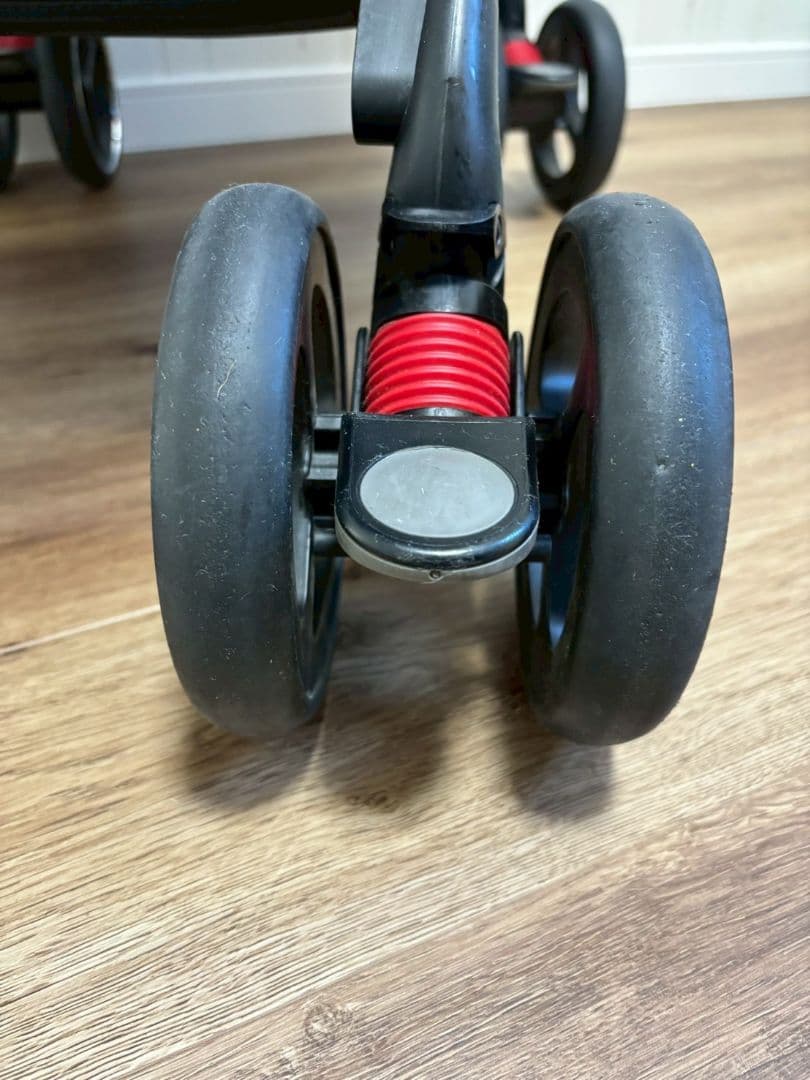 アップリカ オプティア プレミアム 高級モデルベビーカー　新生児から3歳頃向け