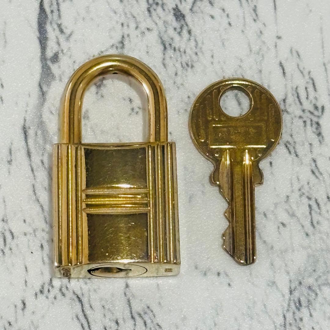 正規品　HERMES エルメス　カデナ　　南京錠　キー　パドロック　No.100