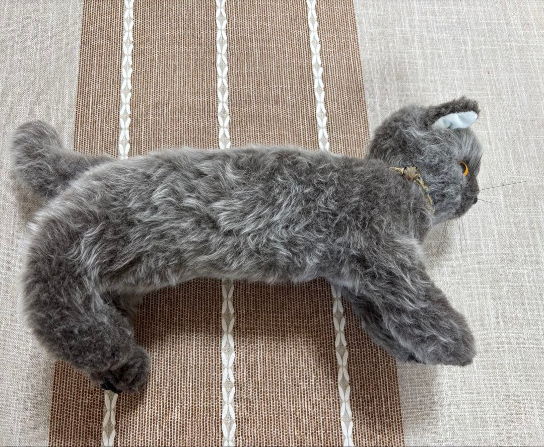 グレーの猫のぬいぐるみ‼️ ハンドメイドです。