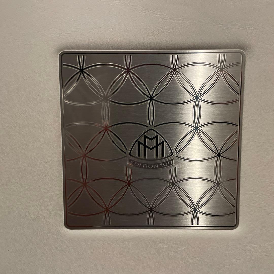 マイバッハ　メルセデスベンツ　ホワイト アクセサリーケース 純正