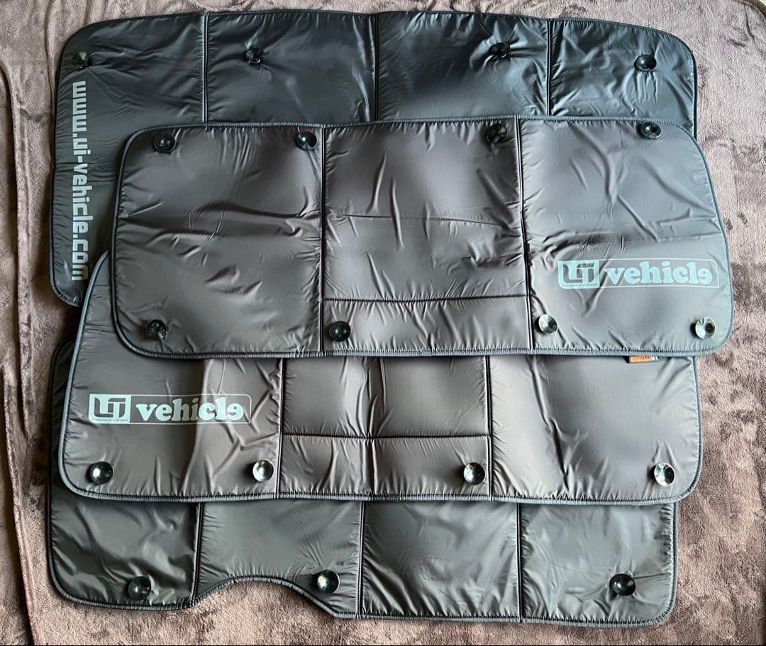 200系ハイエース全面遮光パットサンシェード